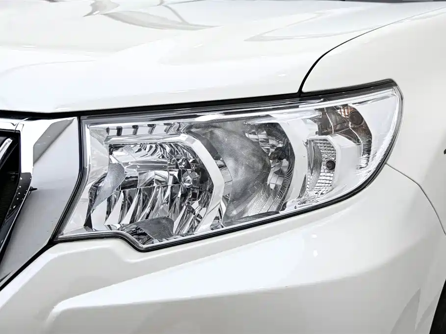 Toyota Toyota Land Cruiser Prado (Imported) 2023 Model 4.0L Middle East Version 2024 - thumbnail 10