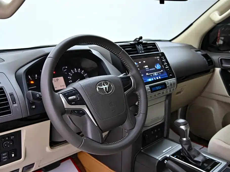 Toyota Toyota Land Cruiser Prado (Imported) 2023 Model 4.0L Middle East Version 2024 - thumbnail 15