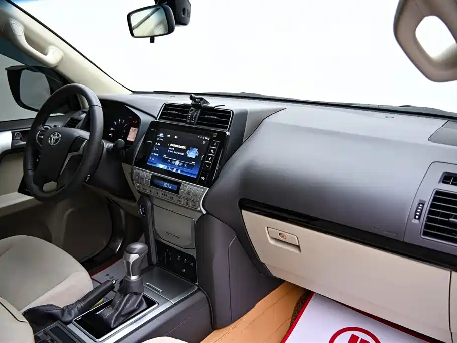 Toyota Toyota Land Cruiser Prado (Imported) 2023 Model 4.0L Middle East Version 2024 - thumbnail 16