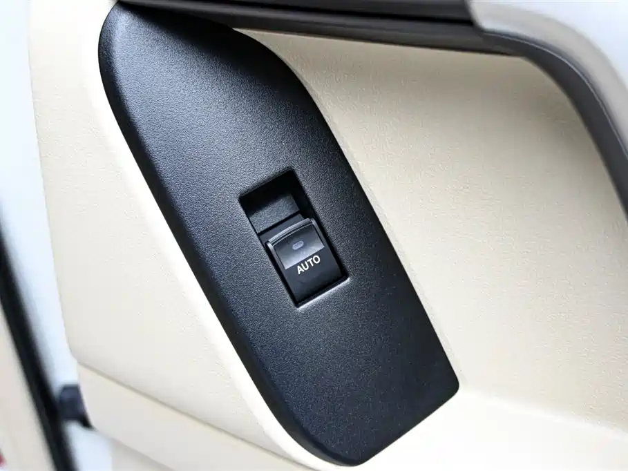 Toyota Toyota Land Cruiser Prado (Imported) 2023 Model 4.0L Middle East Version 2024 - thumbnail 27