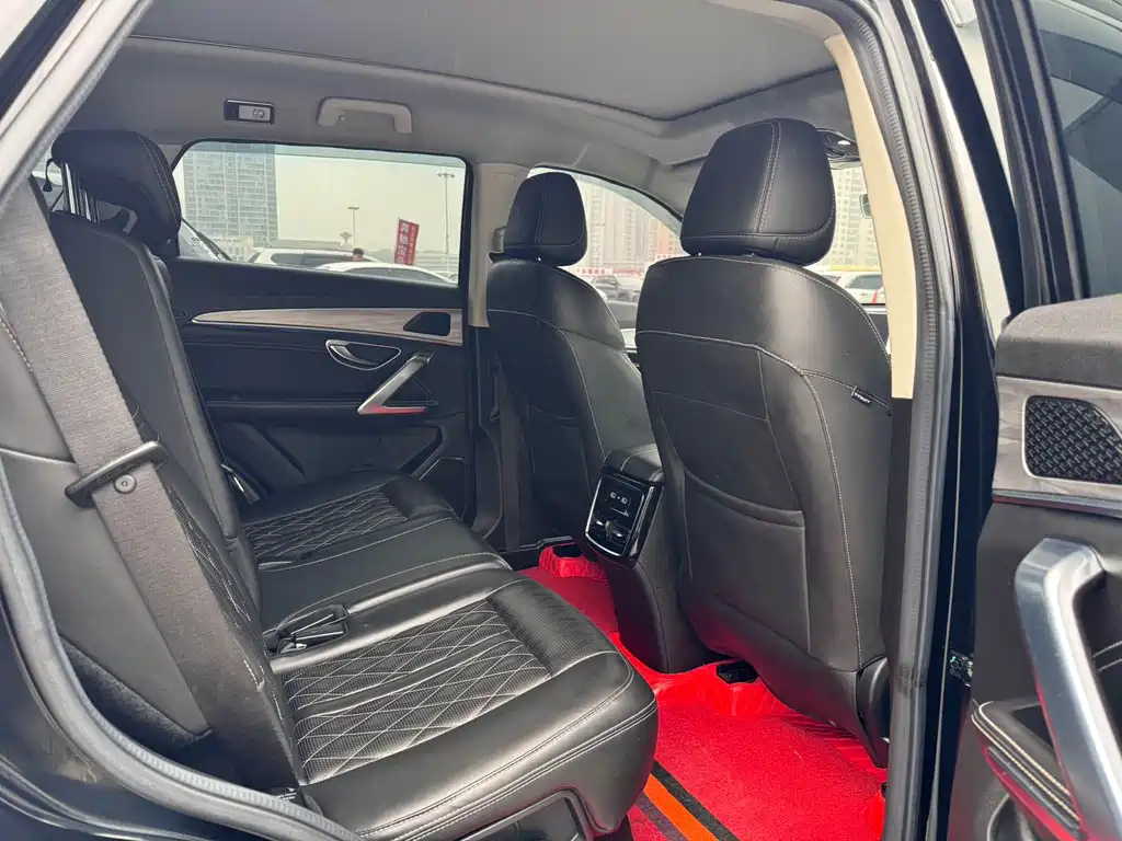 Jetour Jetour X70 Plus 2023 1.5T DCT Brave Plus 7-seater 2023 - thumbnail 14