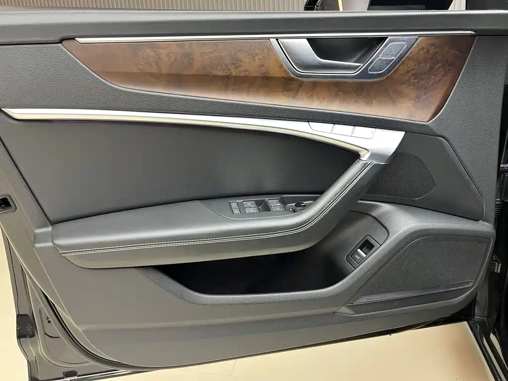 Audi Audi A6L 2023 55 TFSI quattro Premium Dynamic Edition 2023 - thumbnail 11
