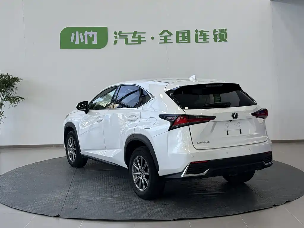 Lexus Lexus NX 200 FWD Dynamic Edition (China VI) 2020 Model Year 2020 - thumbnail 3