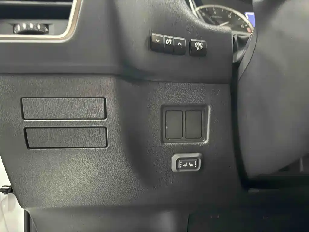 Lexus Lexus NX 200 FWD Dynamic Edition (China VI) 2020 Model Year 2020 - thumbnail 18