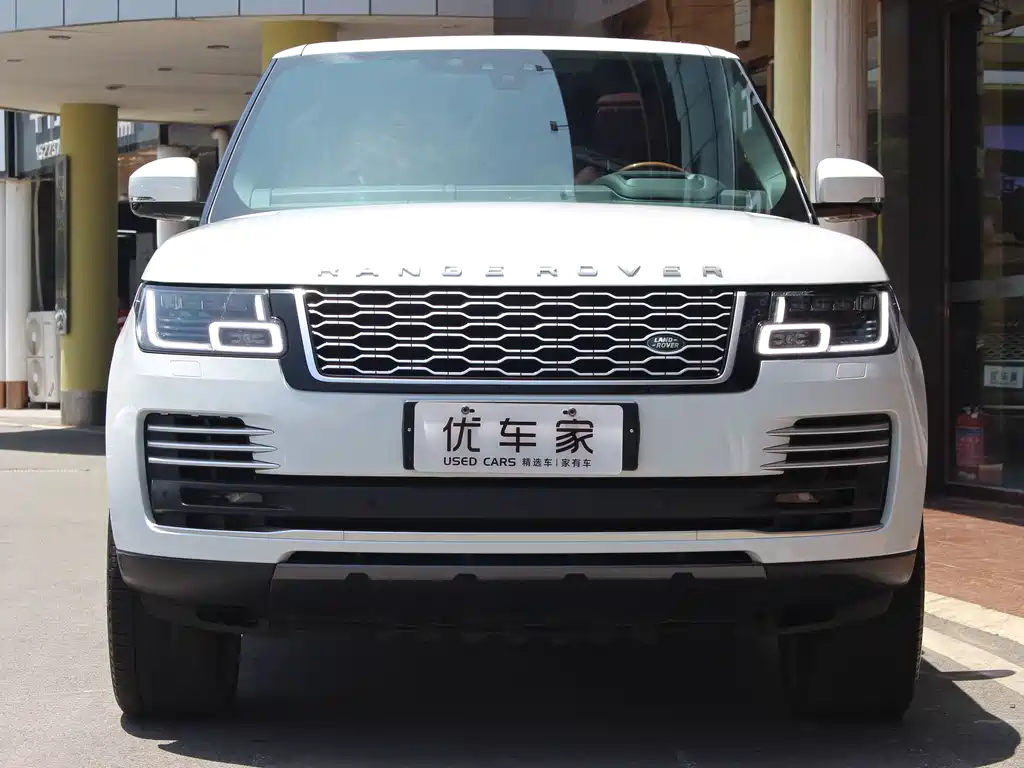 Land Rover Range Rover 2020 3.0 L6 Vogue Autobiography Long Wheelbase 2023 - thumbnail 3