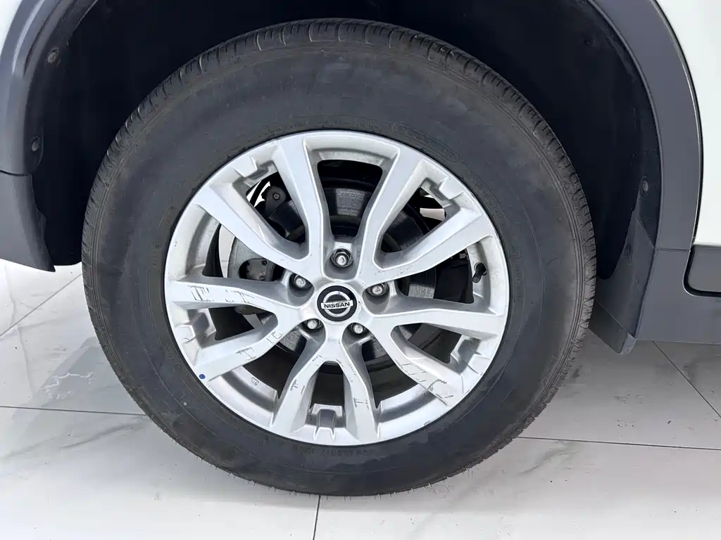 Nissan Nissan X-Trail 2019 2.0L CVT Intelligent Comfort Edition 2WD 2020 - thumbnail 24