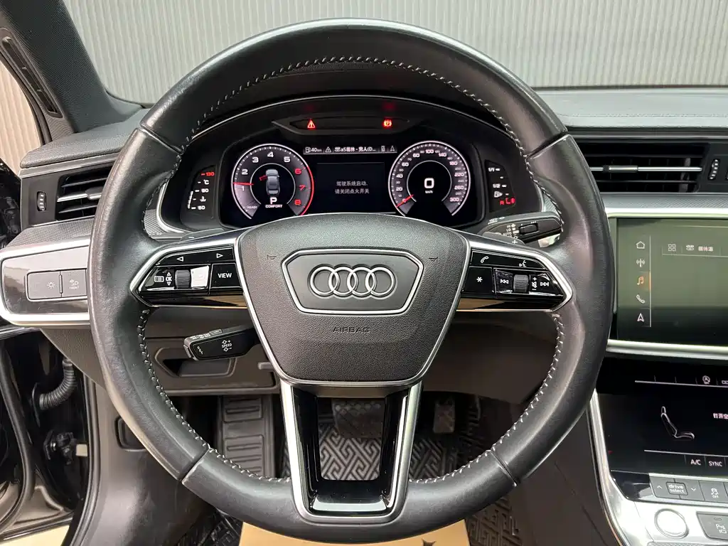 Audi Audi A6L 2019 40 TFSI Luxury Dynamic Model 2019 - thumbnail 4