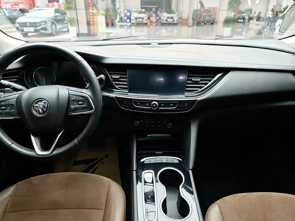 Buick Buick Regal 2020 552T Luxury Edition 2021 - thumbnail 13
