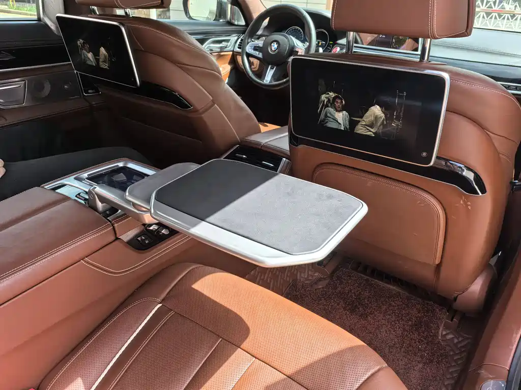 BMW BMW 7 Series 2018 740Li xDrive Premium M Sport Package 2019 - thumbnail 11