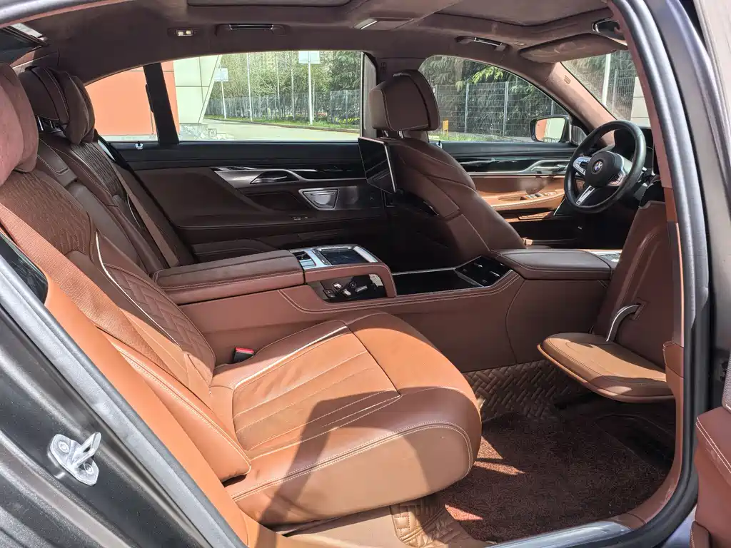 BMW BMW 7 Series 2018 740Li xDrive Premium M Sport Package 2019 - thumbnail 12