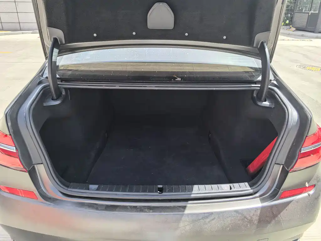 BMW BMW 7 Series 2018 740Li xDrive Premium M Sport Package 2019 - thumbnail 21