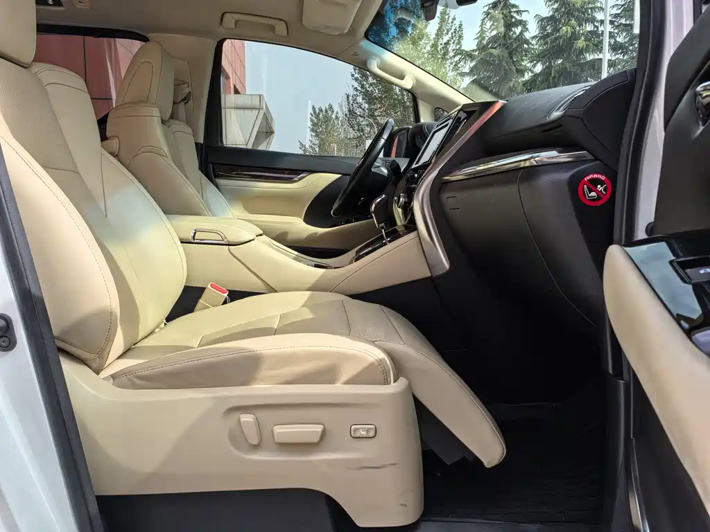 Toyota Alphard 2018 3.5L Luxury Edition 2018 - thumbnail 13