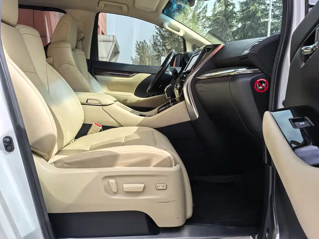 Toyota Alphard 2018 3.5L Luxury Edition 2018 - thumbnail 16