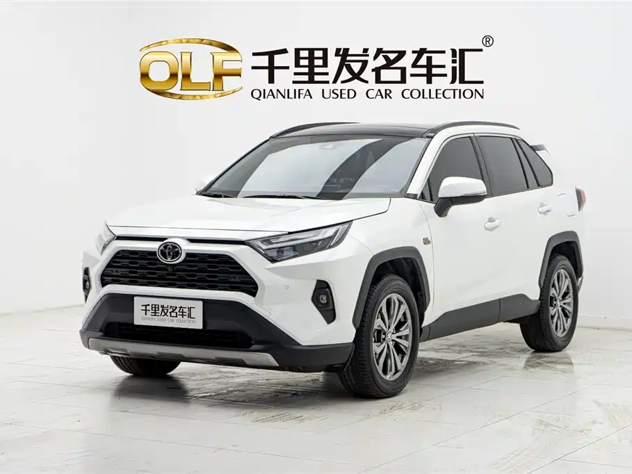 Toyota RAV4 2023 2.0L CVT 2WD 20th Anniversary Platinum Edition 2023 - thumbnail 5
