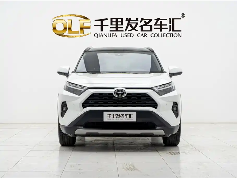 Toyota RAV4 2023 2.0L CVT 2WD 20th Anniversary Platinum Edition 2023 - thumbnail 6
