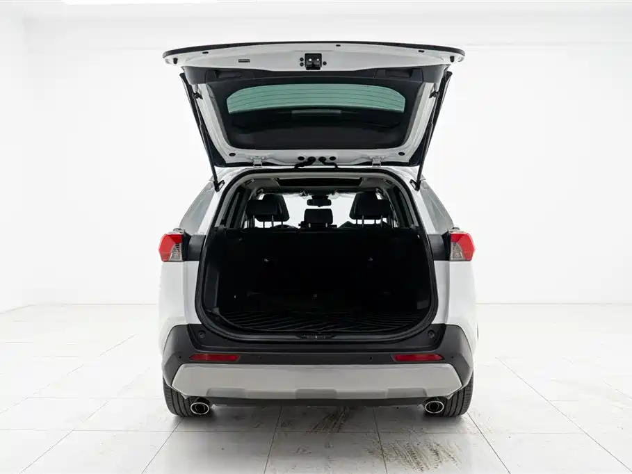 Toyota RAV4 2023 2.0L CVT 2WD 20th Anniversary Platinum Edition 2023 - thumbnail 14