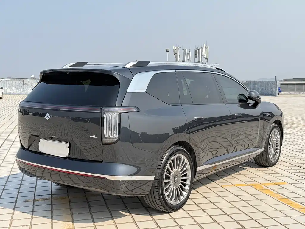 GAC Hyper Hyper HL 2025 700 Ultra 6-seat AWD LiDAR Edition 2025 - thumbnail 5