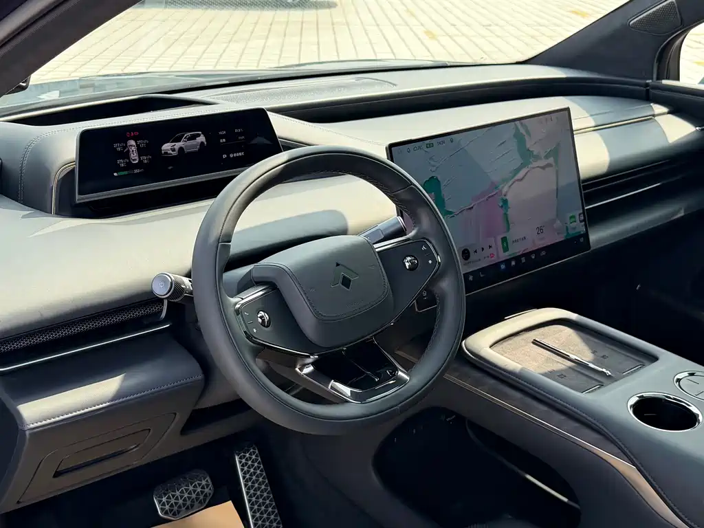 GAC Hyper Hyper HL 2025 700 Ultra 6-seat AWD LiDAR Edition 2025 - thumbnail 20