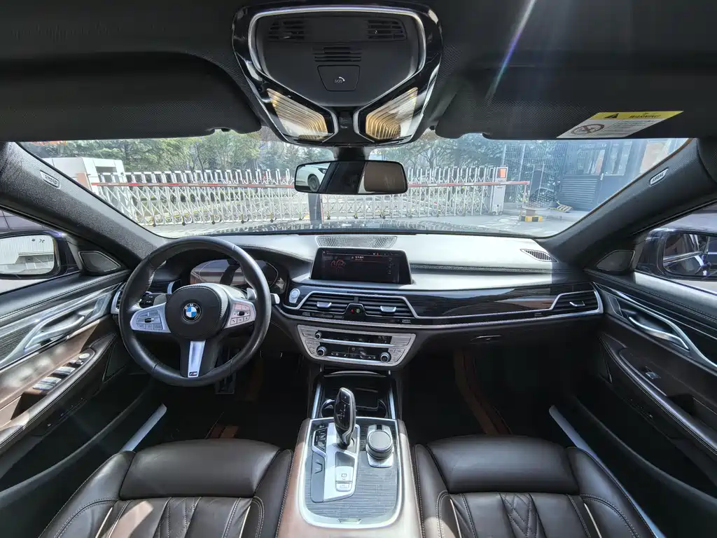 BMW BMW 7 Series 2019 Model Year Facelift 730Li M Sport Package 2020 - thumbnail 7