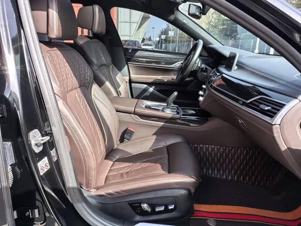 BMW BMW 7 Series 2019 Model Year Facelift 730Li M Sport Package 2020 - thumbnail 8