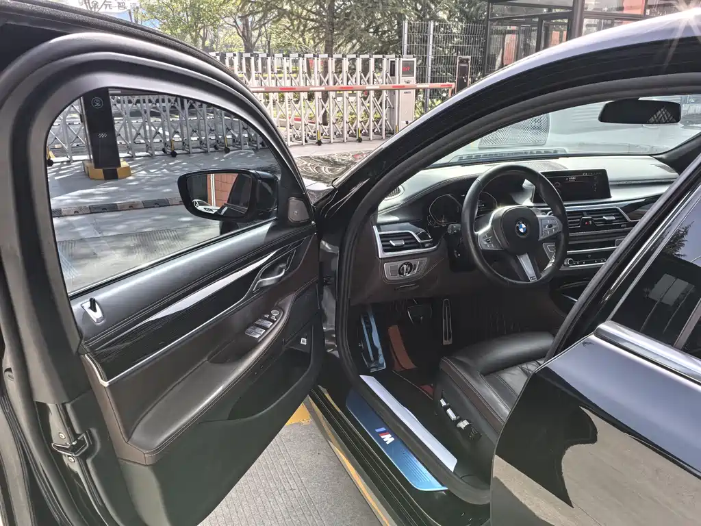 BMW BMW 7 Series 2019 Model Year Facelift 730Li M Sport Package 2020 - thumbnail 10