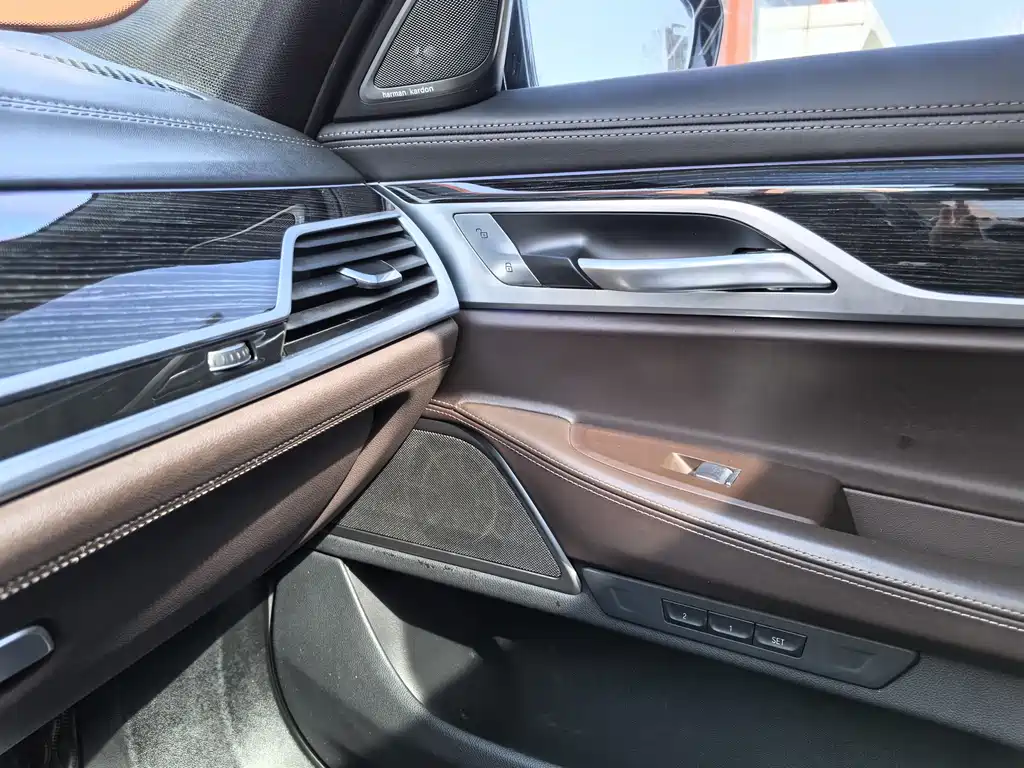 BMW BMW 7 Series 2019 Model Year Facelift 730Li M Sport Package 2020 - thumbnail 12