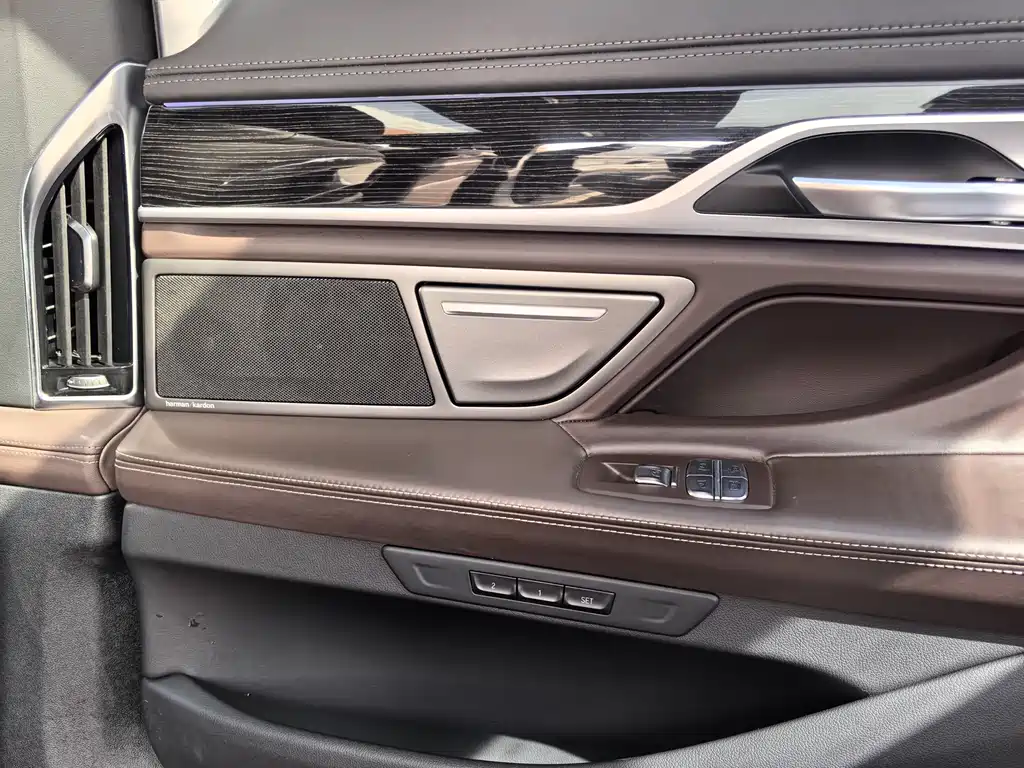 BMW BMW 7 Series 2019 Model Year Facelift 730Li M Sport Package 2020 - thumbnail 16