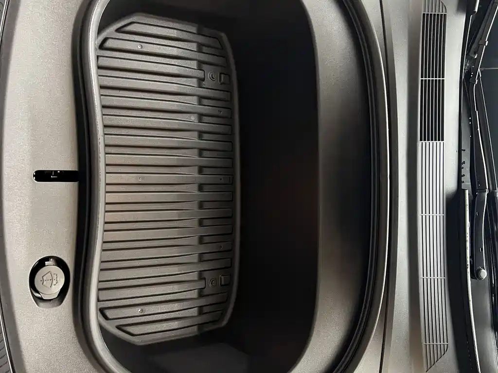 Tesla Tesla Model 3 2025 Rear-Wheel Drive 2026 - thumbnail 15