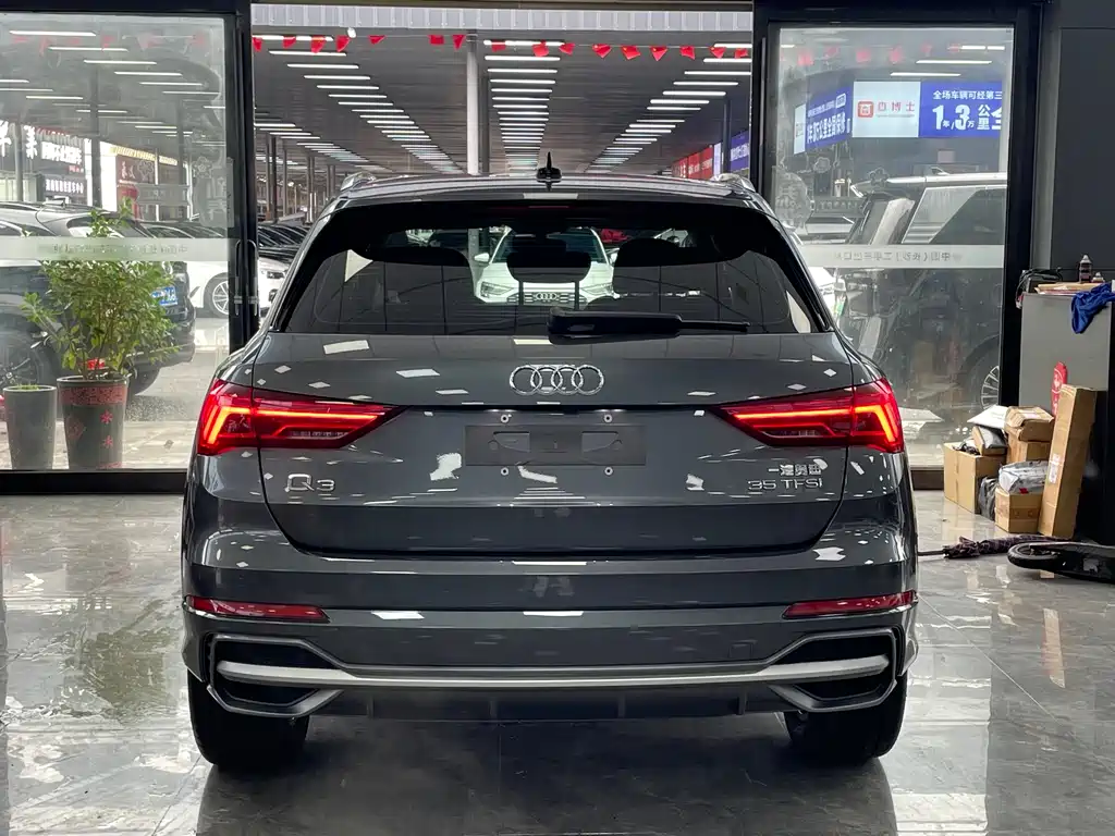 Audi Audi Q3 2022 35 TFSI Fashion Dynamic Edition 2022 - thumbnail 15