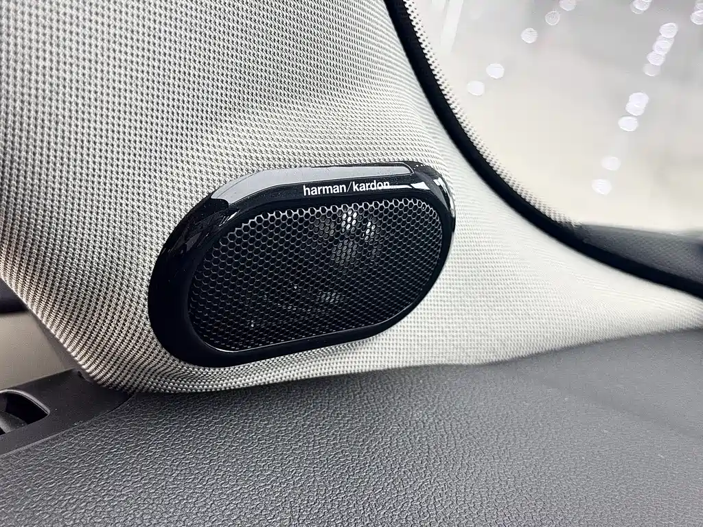 MINI MINI 2019 2.0T COOPER S Artist 2019 - thumbnail 14