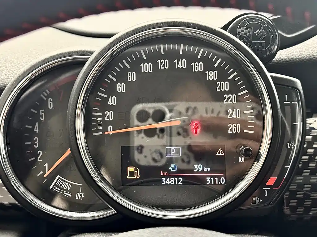 MINI MINI 2019 2.0T COOPER S Artist 2019 - thumbnail 16