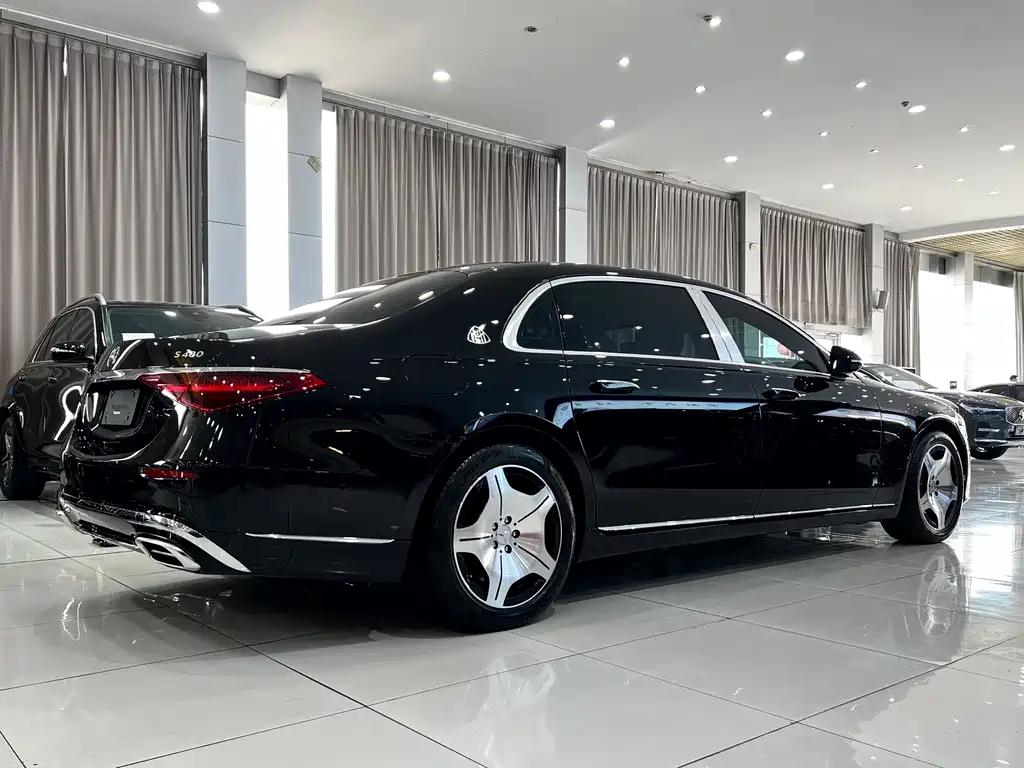 Mercedes-Benz Mercedes-Maybach S-Class 2023 S 480 4MATIC 2023 - thumbnail 4