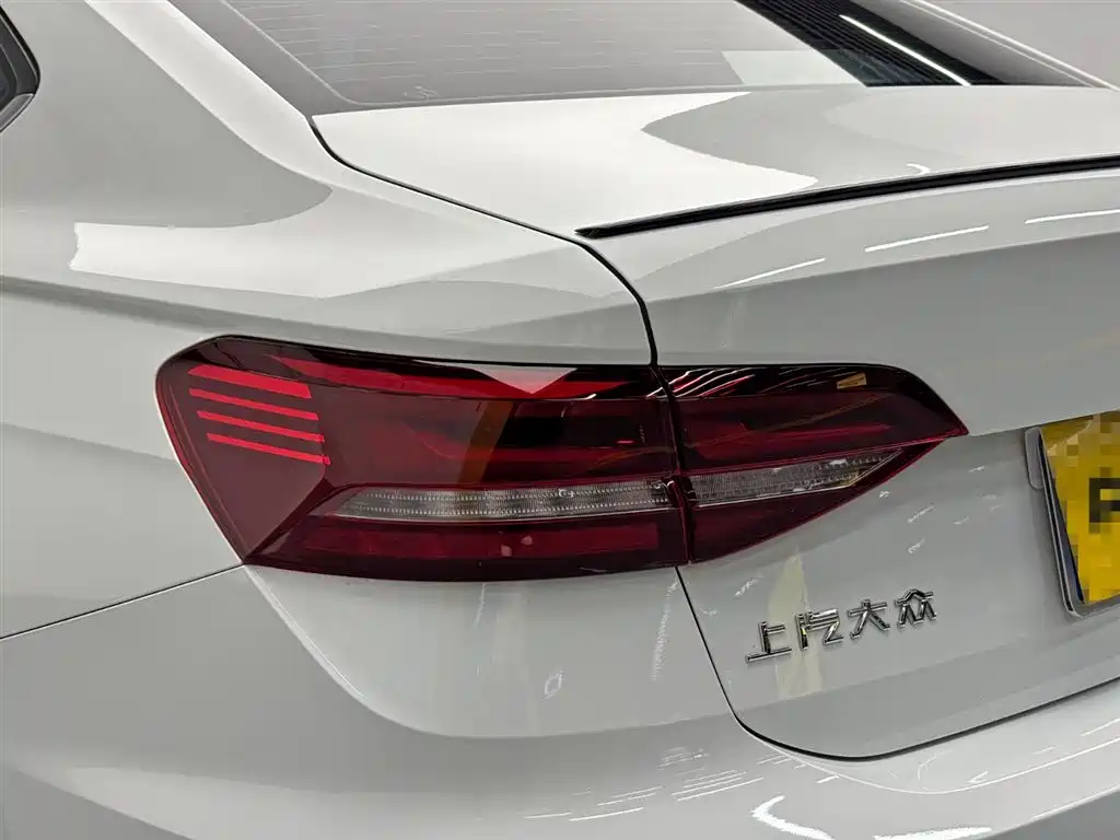 Volkswagen Lavida 2024 300TSI DSG Starry Sky Leading Edition 2024 - thumbnail 10