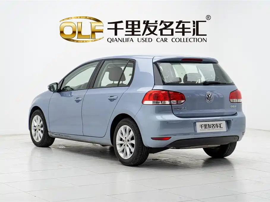 Volkswagen Volkswagen Golf 2012 1.6 Automatic Comfort Model 2014 - thumbnail 4