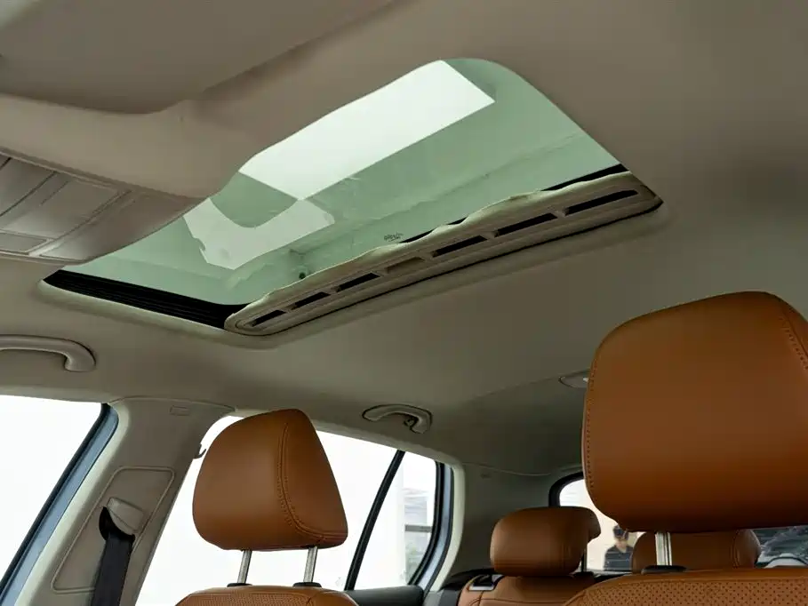Volkswagen Volkswagen Golf 2012 1.6 Automatic Comfort Model 2014 - thumbnail 25