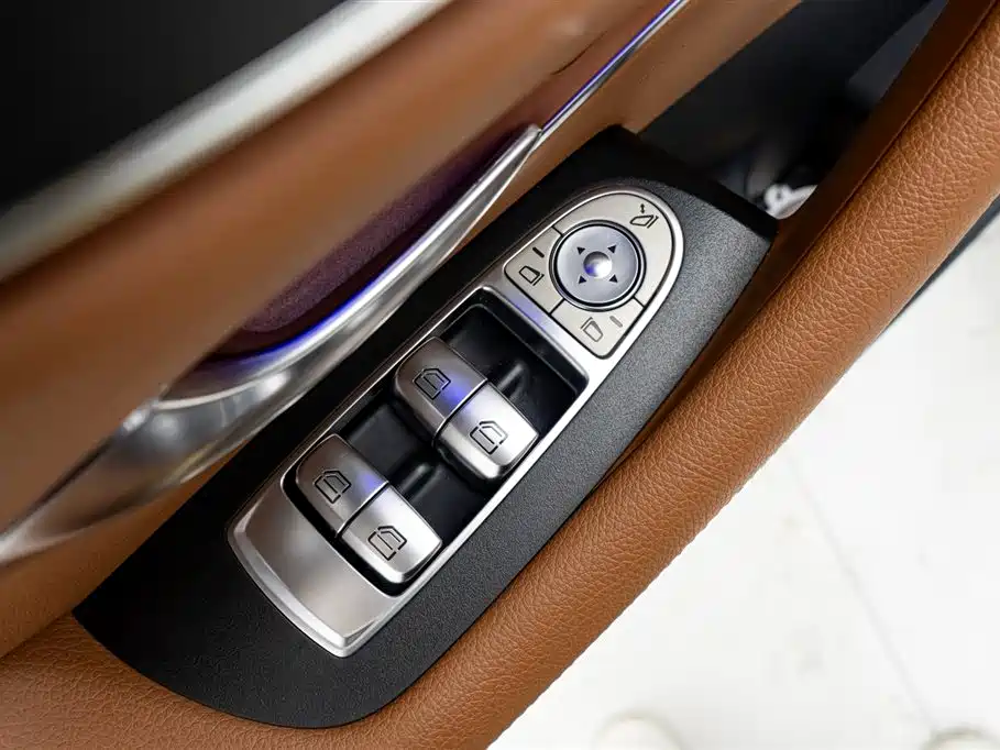 Mercedes-Benz Mercedes-Benz E-Class Coupe 2020 E 260 4MATIC 2020 - thumbnail 20