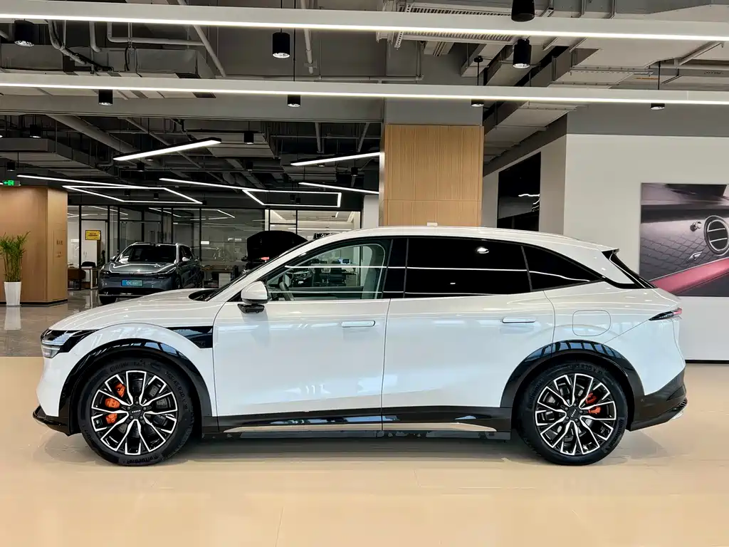 Zeekr Zeekr 7X 2025 Model 100kWh Long Range AWD Intelligent Driving Version 2024 - thumbnail 5