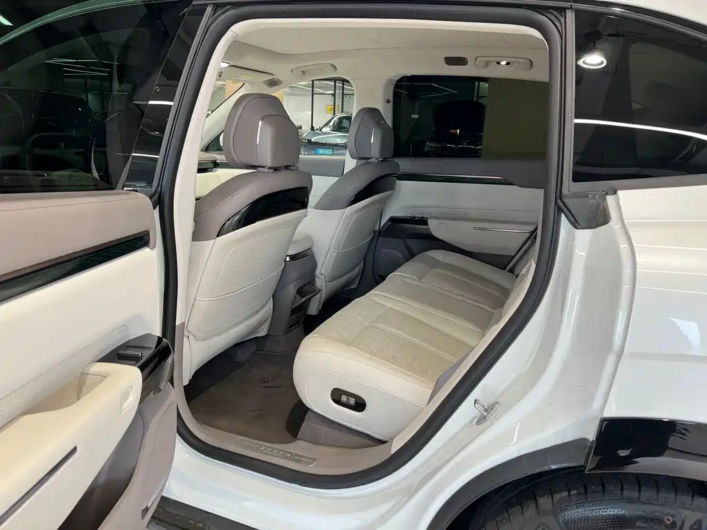 Zeekr Zeekr 7X 2025 Model 100kWh Long Range AWD Intelligent Driving Version 2024 - thumbnail 11