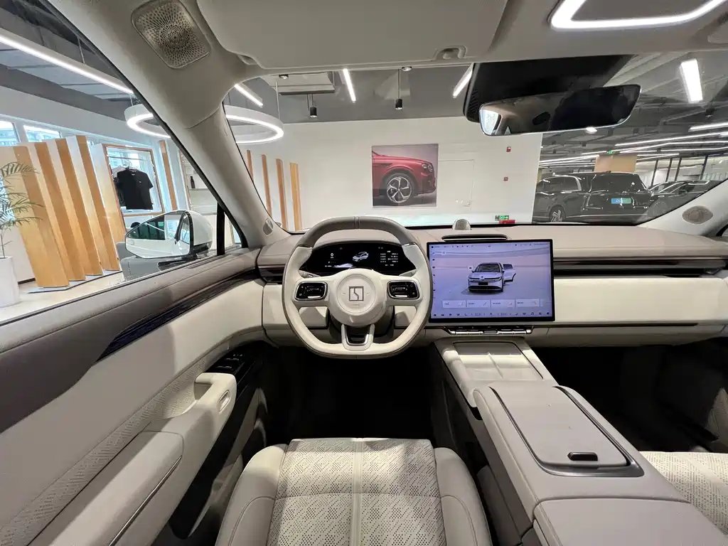 Zeekr Zeekr 7X 2025 Model 100kWh Long Range AWD Intelligent Driving Version 2024 - thumbnail 14