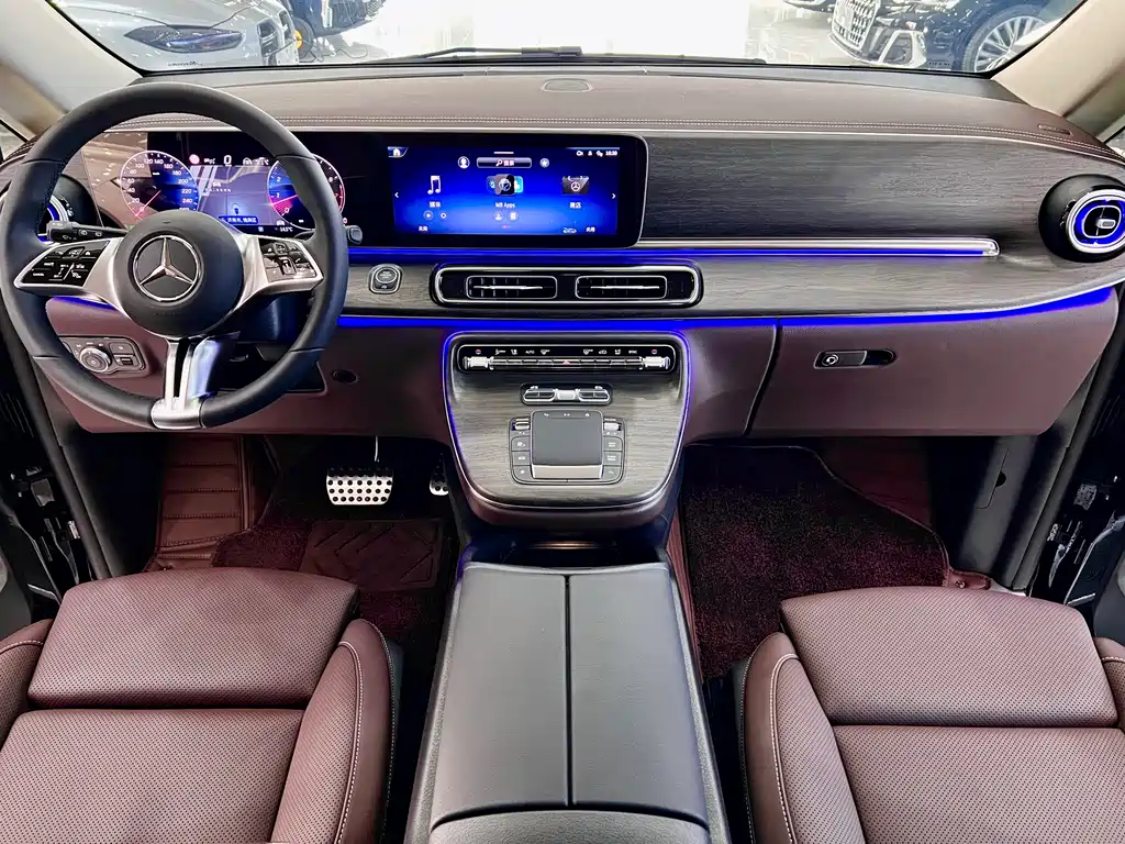 Mercedes-Benz Mercedes-Benz V-Class 2024 V 300 L Long Wheelbase Luxury Edition 2025 - thumbnail 9