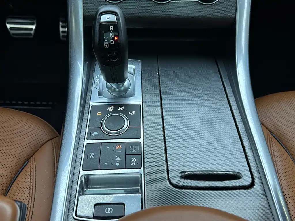 Land Rover Range Rover Sport 2015 3.0 SC V6 HSE DYNAMIC 2015 - thumbnail 13