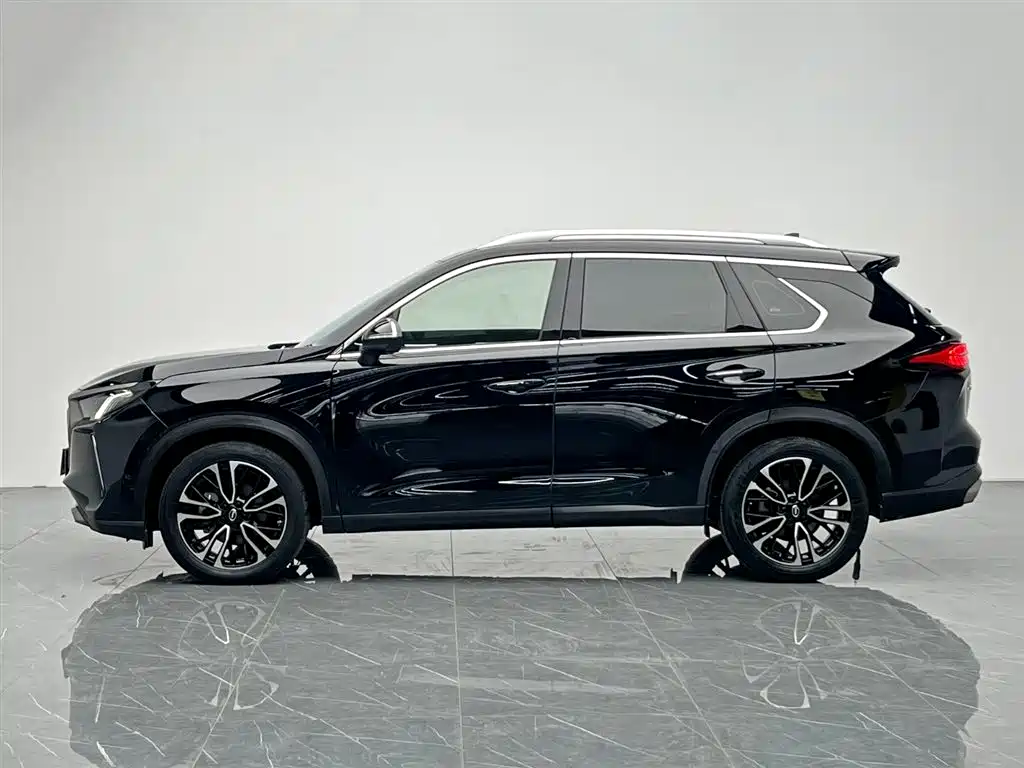 GAC Trumpchi GAC GS4 Plus 2021 390T Automatic Nebula Edition 2021 - thumbnail 3