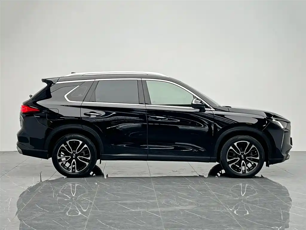GAC Trumpchi GAC GS4 Plus 2021 390T Automatic Nebula Edition 2021 - thumbnail 7