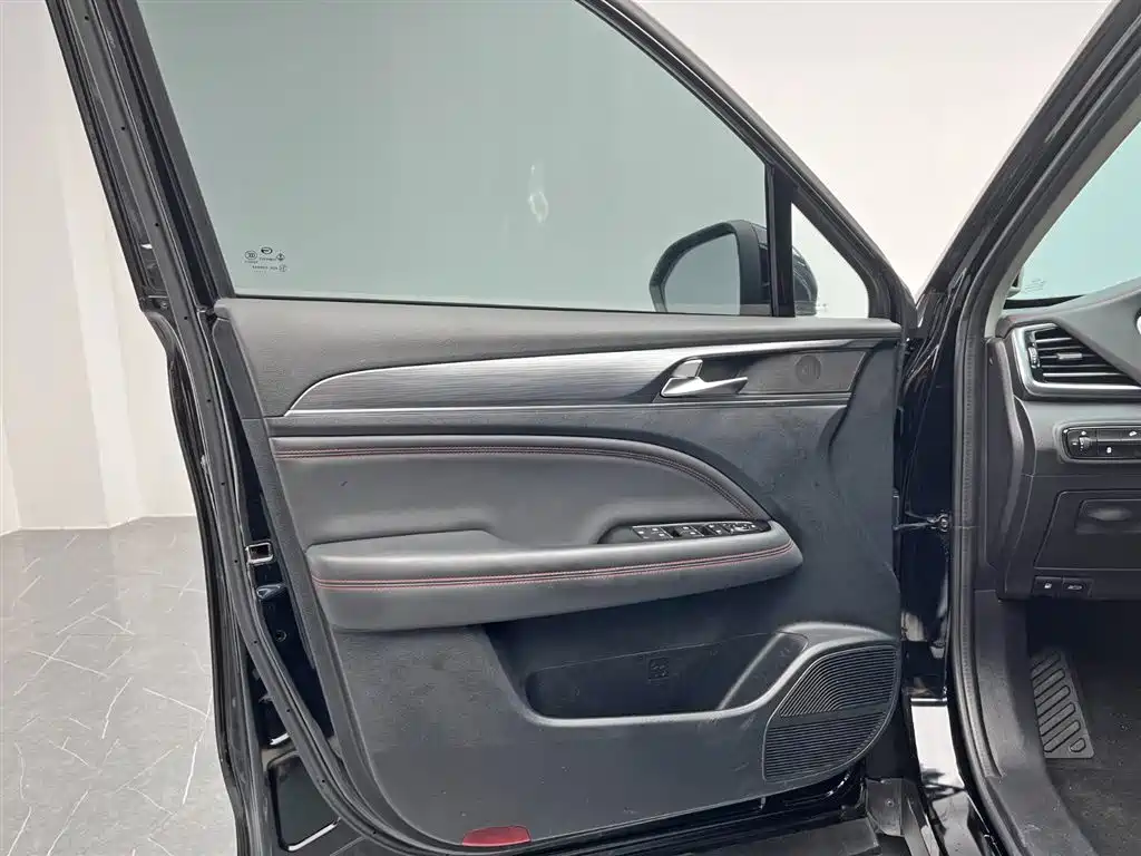 GAC Trumpchi GAC GS4 Plus 2021 390T Automatic Nebula Edition 2021 - thumbnail 13