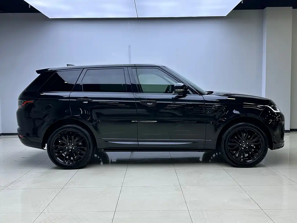 Land Rover Range Rover Sport 2017 3.0 SC V6 HSE DYNAMIC 2017 - thumbnail 4