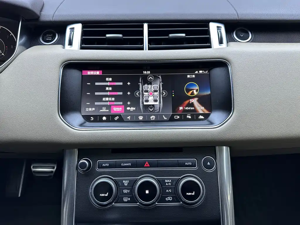 Land Rover Range Rover Sport 2017 3.0 SC V6 HSE DYNAMIC 2017 - thumbnail 8