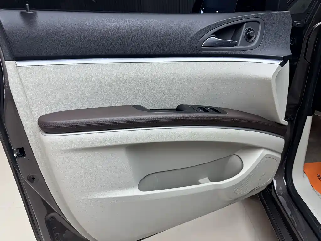 Buick Buick GL8 2021 Land Business Class 652T Comfort Model 2021 - thumbnail 10