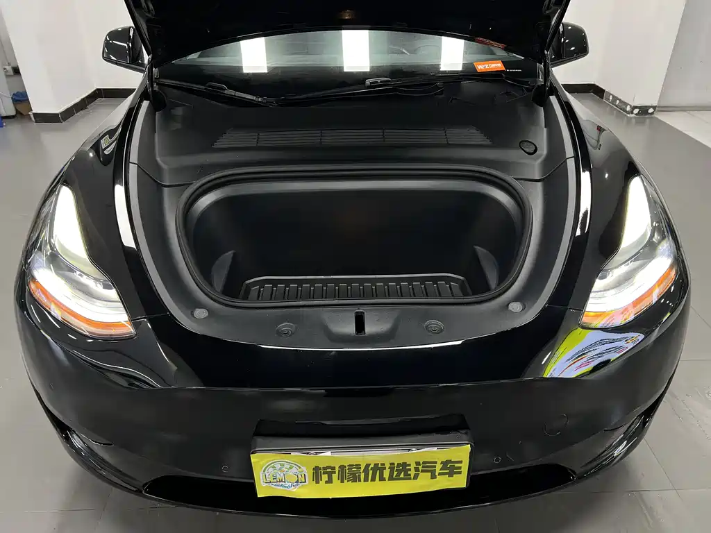 Tesla Model Y 2023 Rear-Wheel Drive 2024 - thumbnail 20