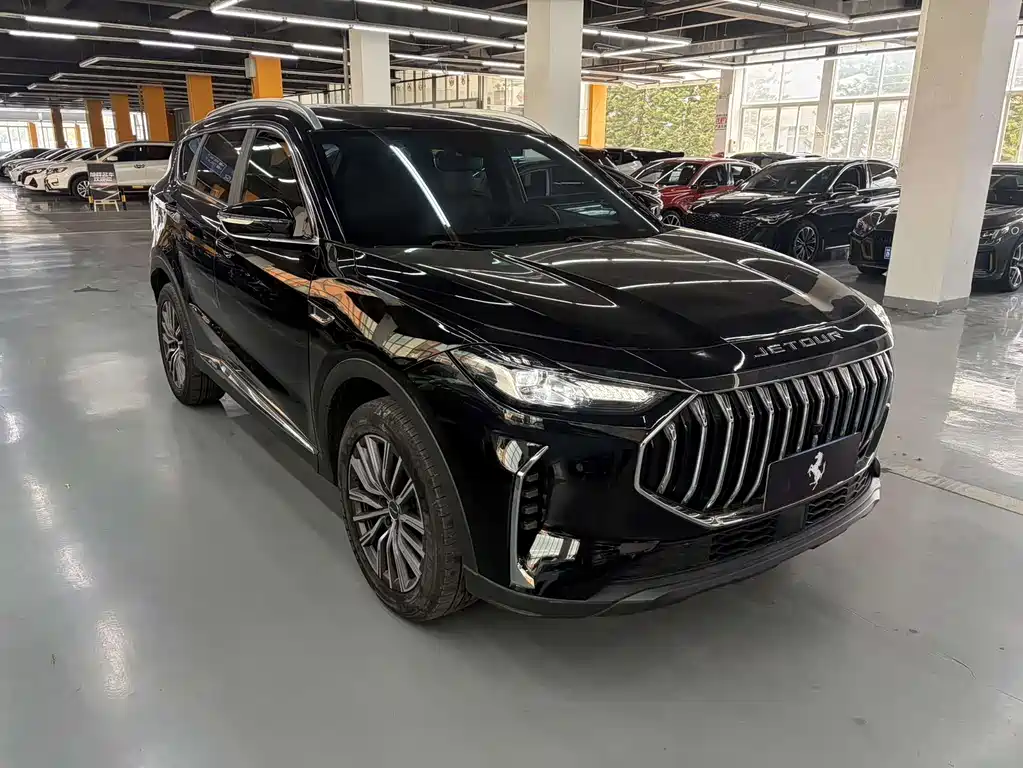 Jetour Jetour X70 Plus 2023 Model 1.5T DCT Pro Strong 5-Seat 2023 - thumbnail 3