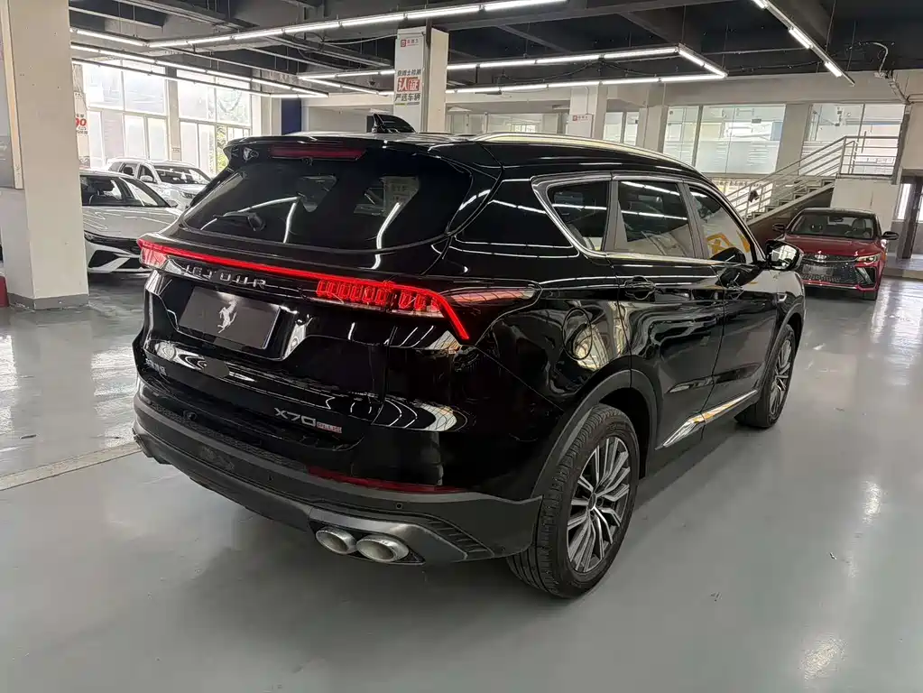 Jetour Jetour X70 Plus 2023 Model 1.5T DCT Pro Strong 5-Seat 2023 - thumbnail 10
